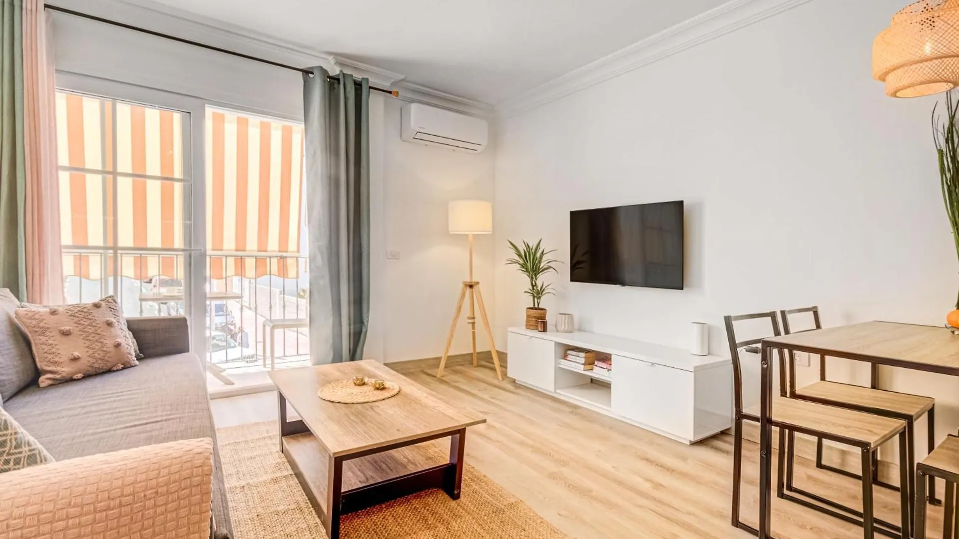 Bahia La Caleta Sea View Apartment 아데제
